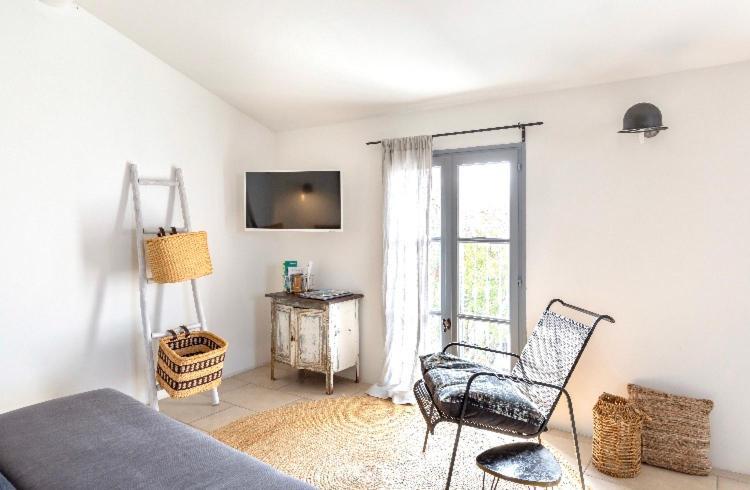 Suite Sur La Sorgue L'Isle-sur-la-Sorgue Luaran gambar